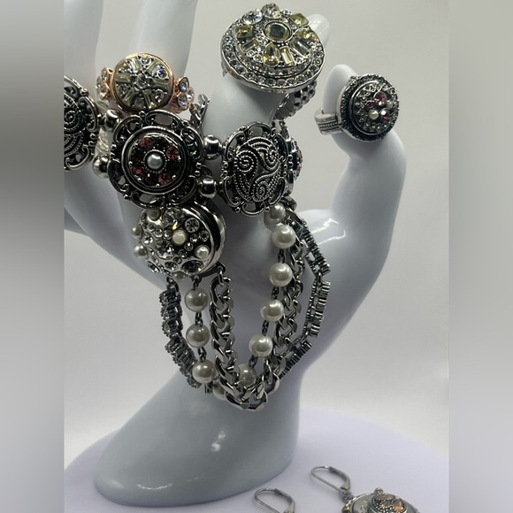 Authentic 💕GORGEOUS LOT of Ginger Snap Jewelry 🔥🔥 - Picture 3 of 17